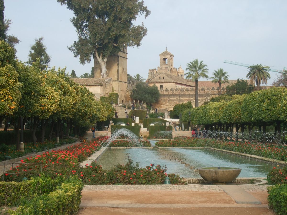 Los jardines y estanques del Alcázar de los Reyes Cristianos